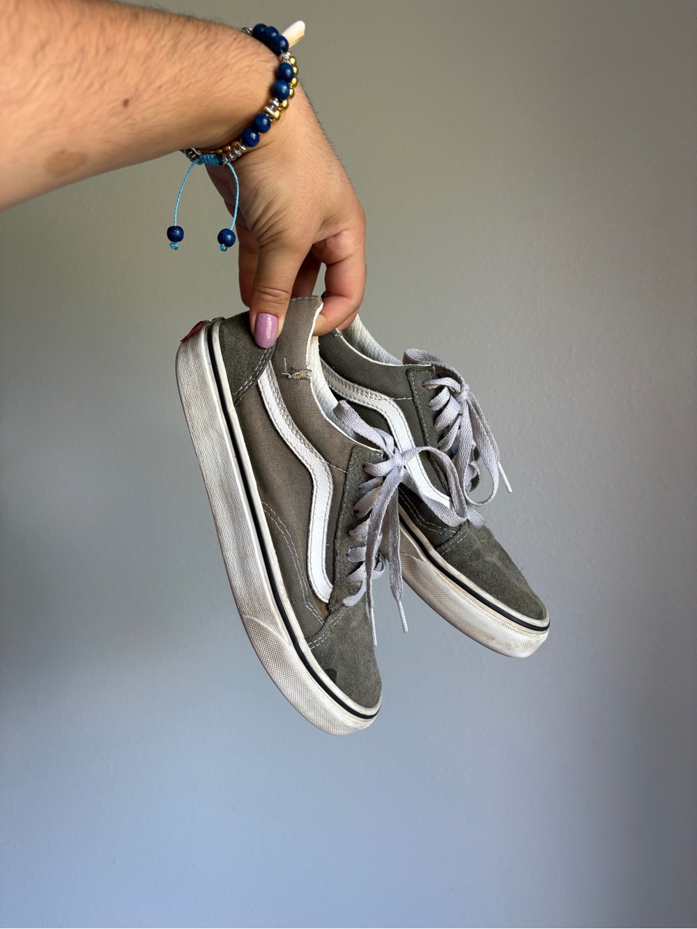 Vans Classic Low-Top Women's Skate Sneakers in Olive Green